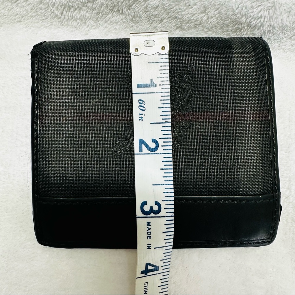 Burberry Black Key Card Holder Leather Accessory - Picture 3 of 11